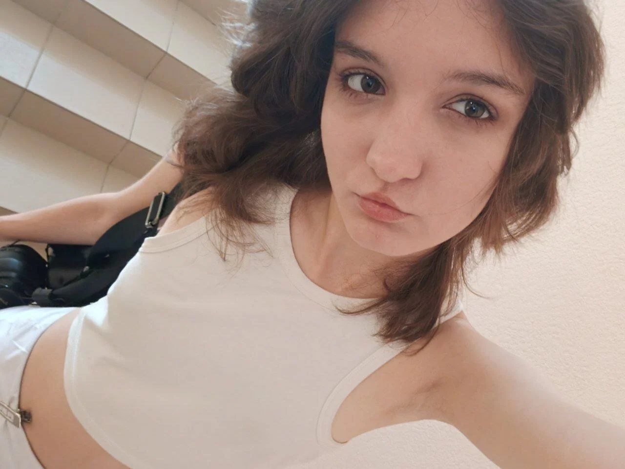 XXX Porn Photo of Nude DebiHenks 15