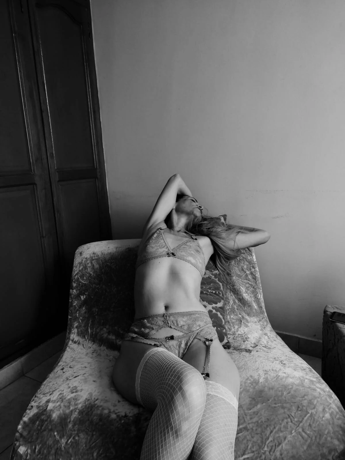 XXX Porn Photo of Nude Giantonelawow 18
