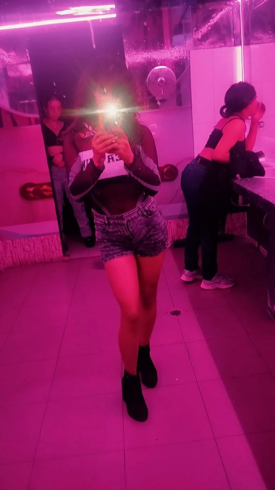 XXX Porn Photo of Nude StormyJamsu 4