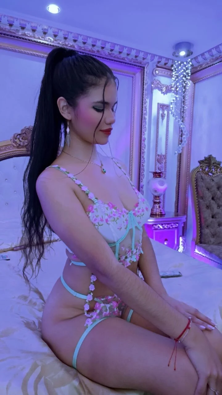 XXX Porn Photo of Nude CelesteJohes 5