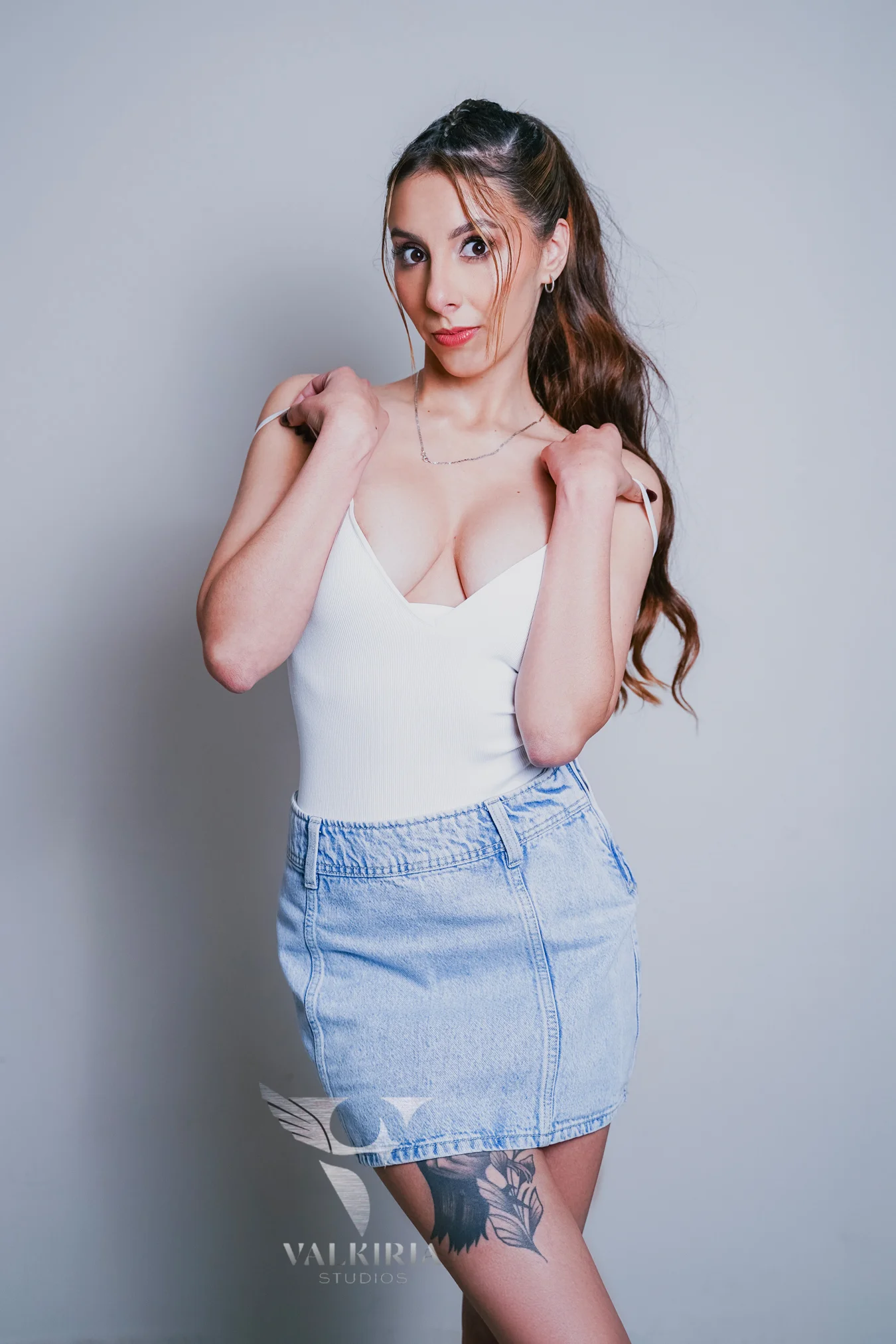 XXX Porn Photo of Nude luna_willians 24