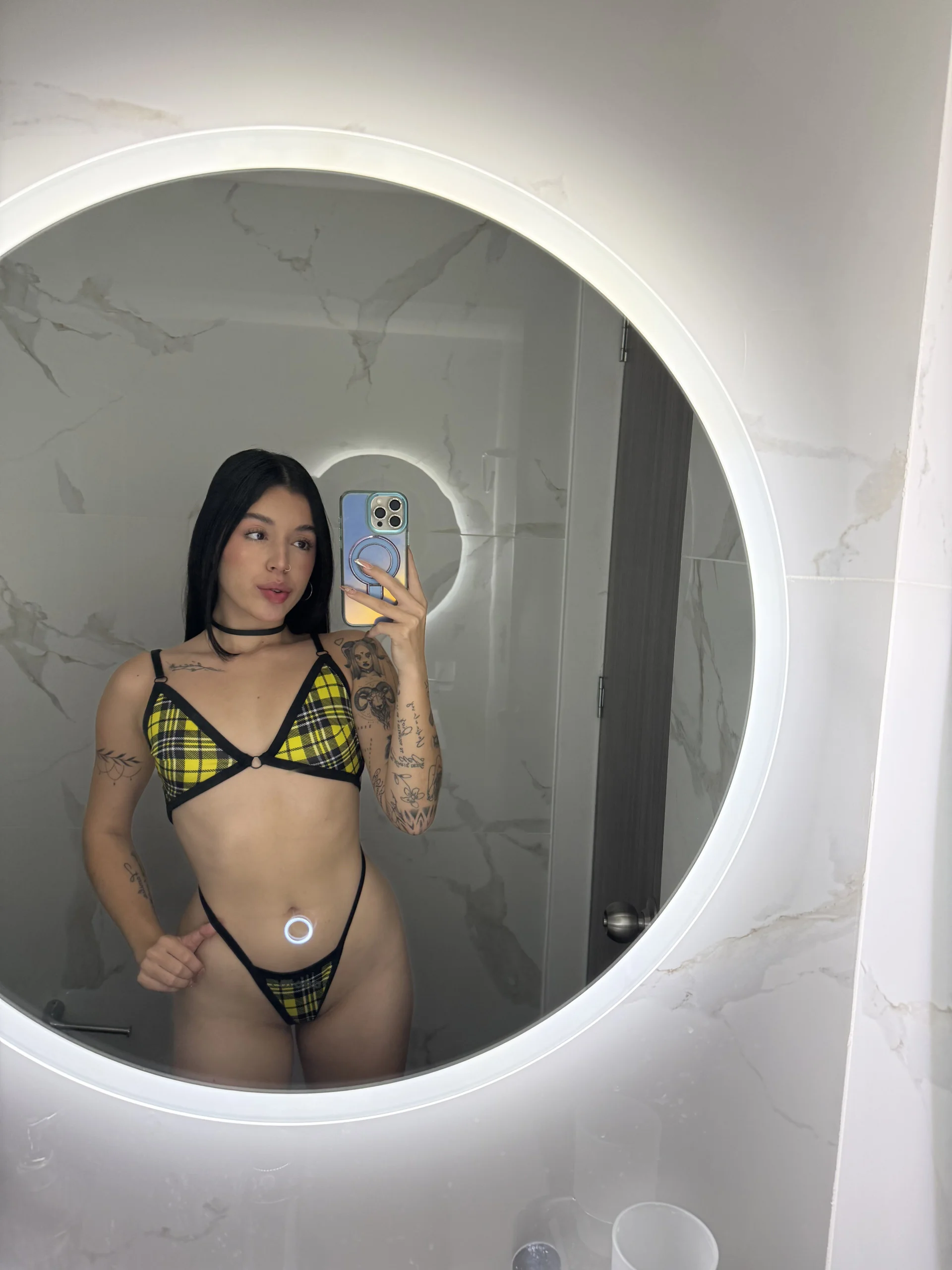 XXX Porn Photo of Nude zoee_jackson 227