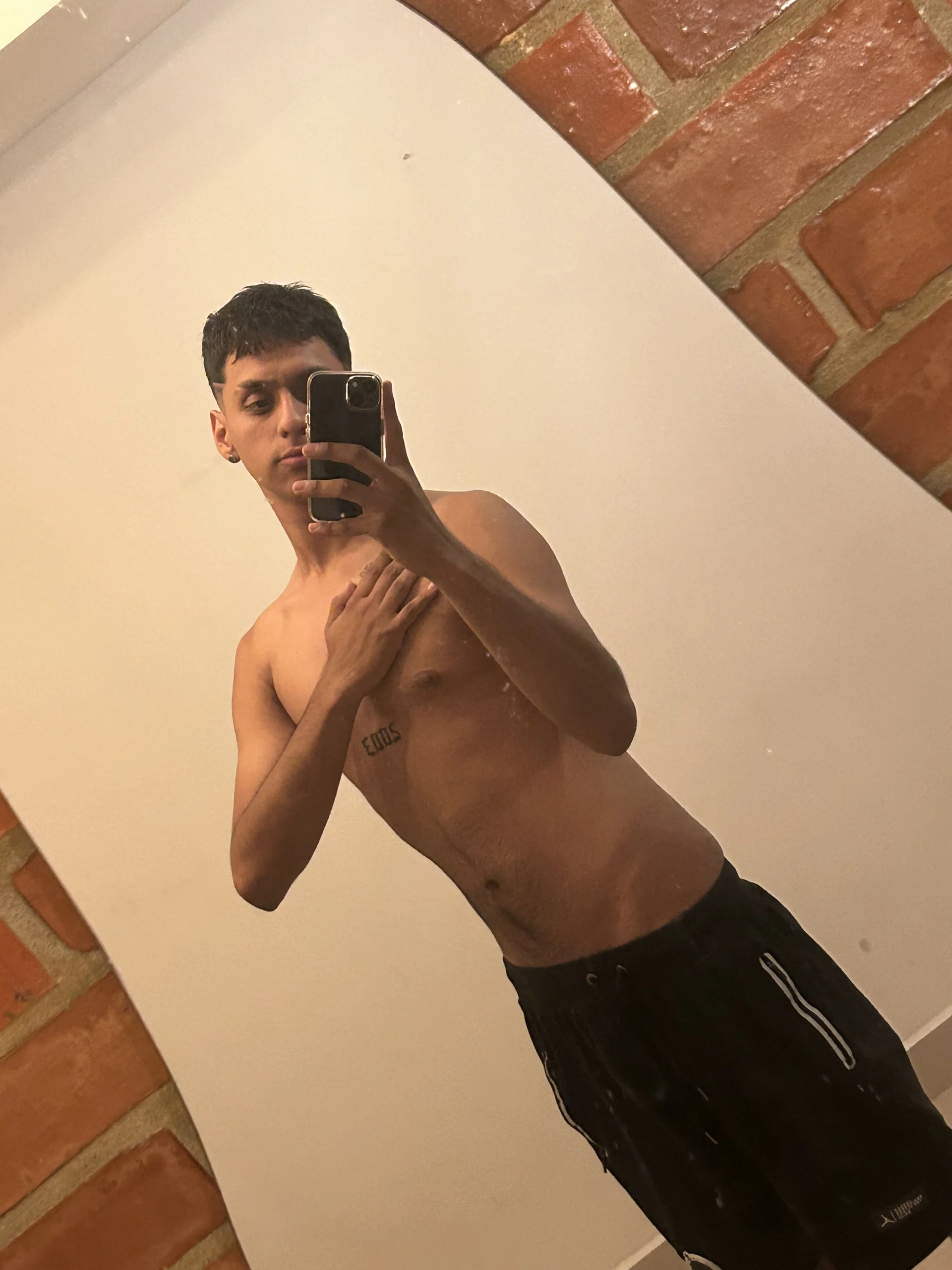 XXX Porn Photo of Nude Unpipemas 18