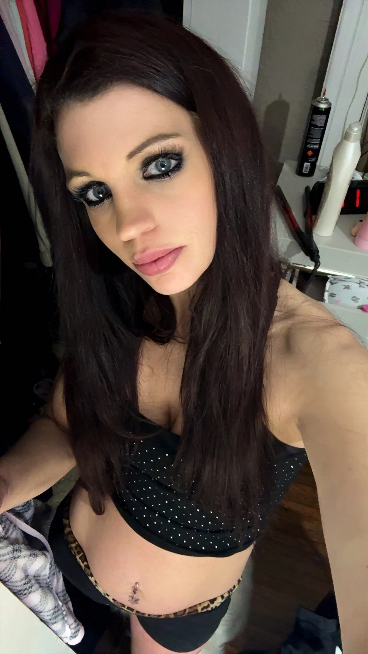 XXX Porn Photo of Nude furboots87 24