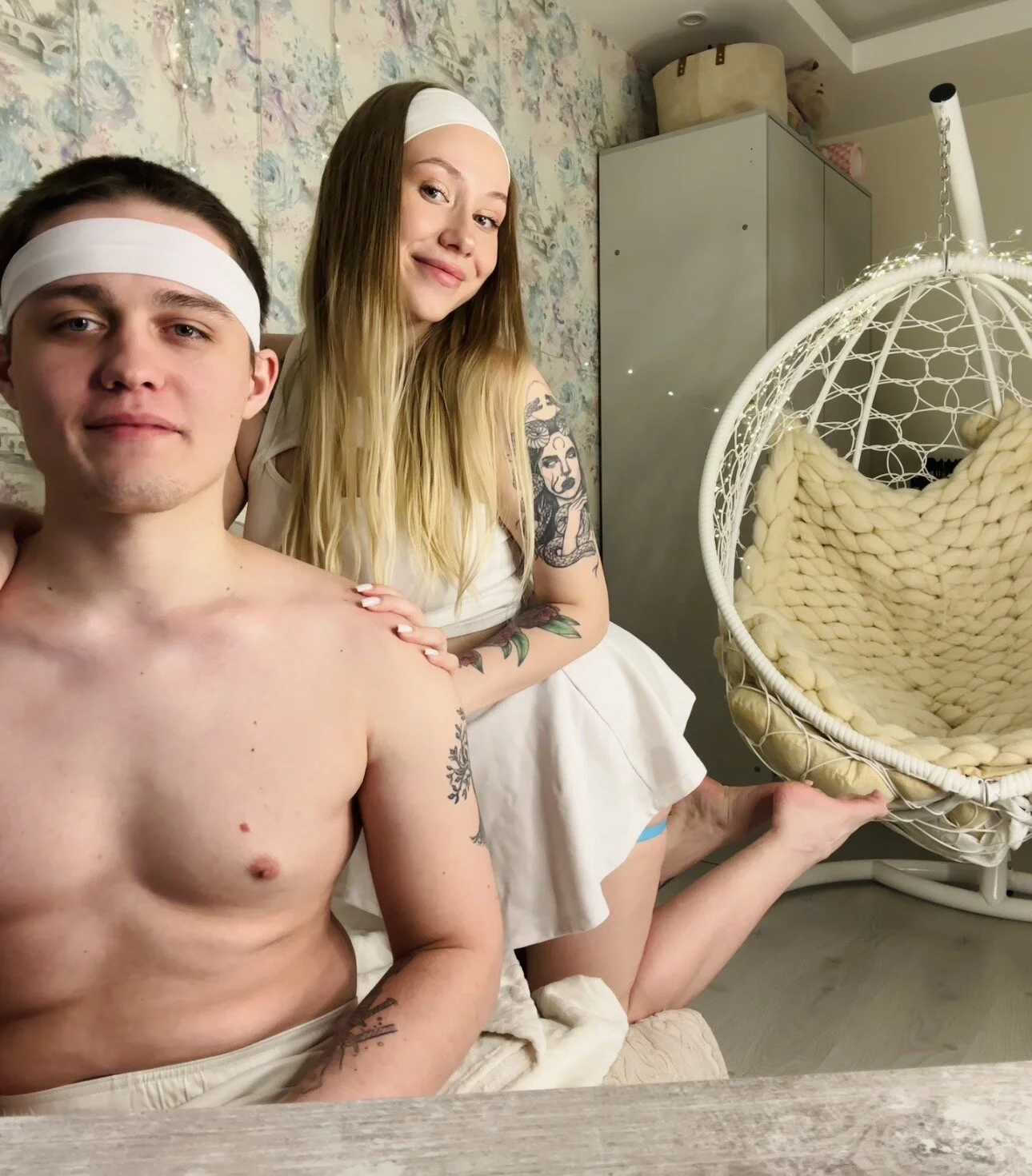 XXX Porn Photo of Nude MikeXEmilia 11