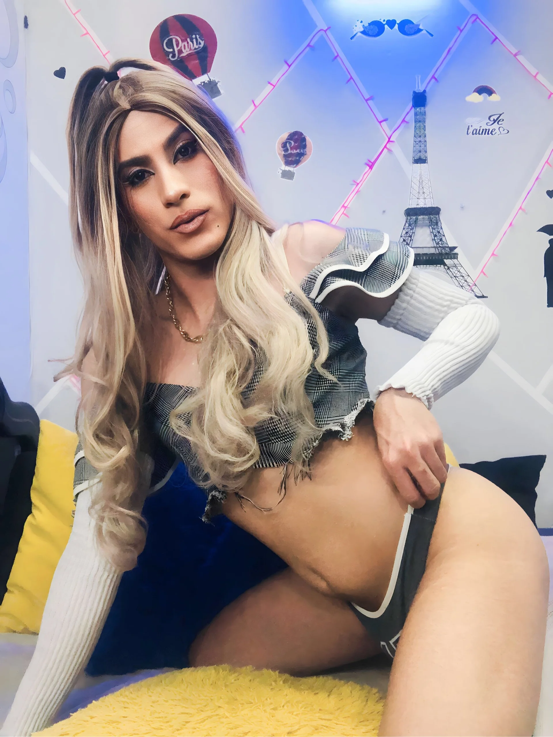 XXX Porn Photo of Nude Ari_Tss 1