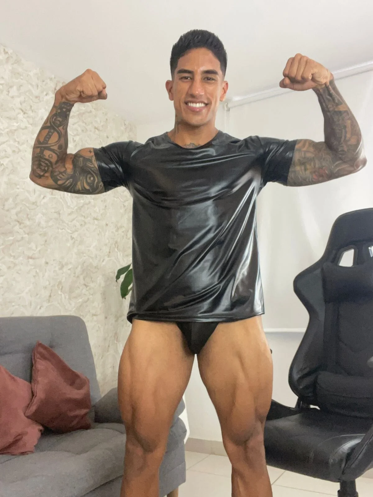 XXX Porn Photo of Nude AdanReilly 33