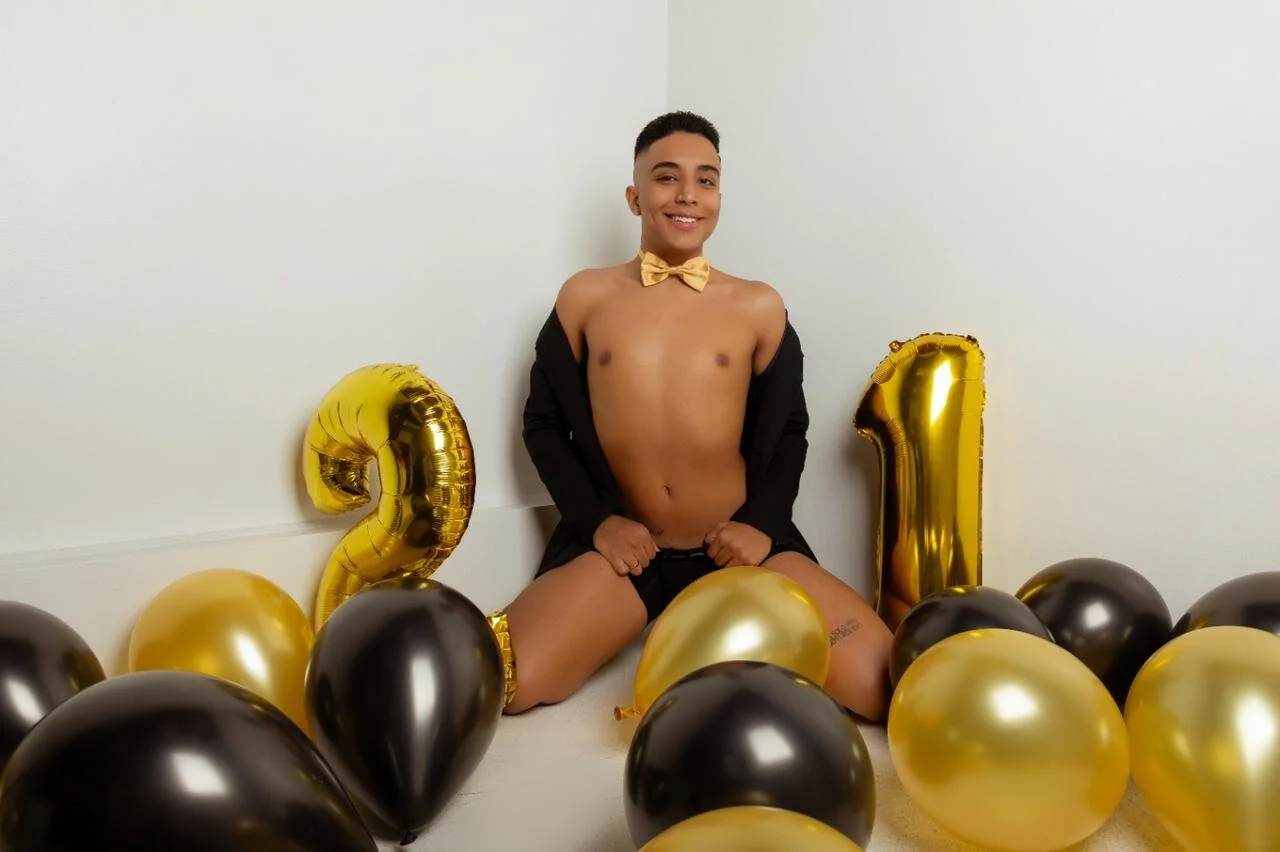 XXX Porn Photo of Nude Siriuss_Collin 73