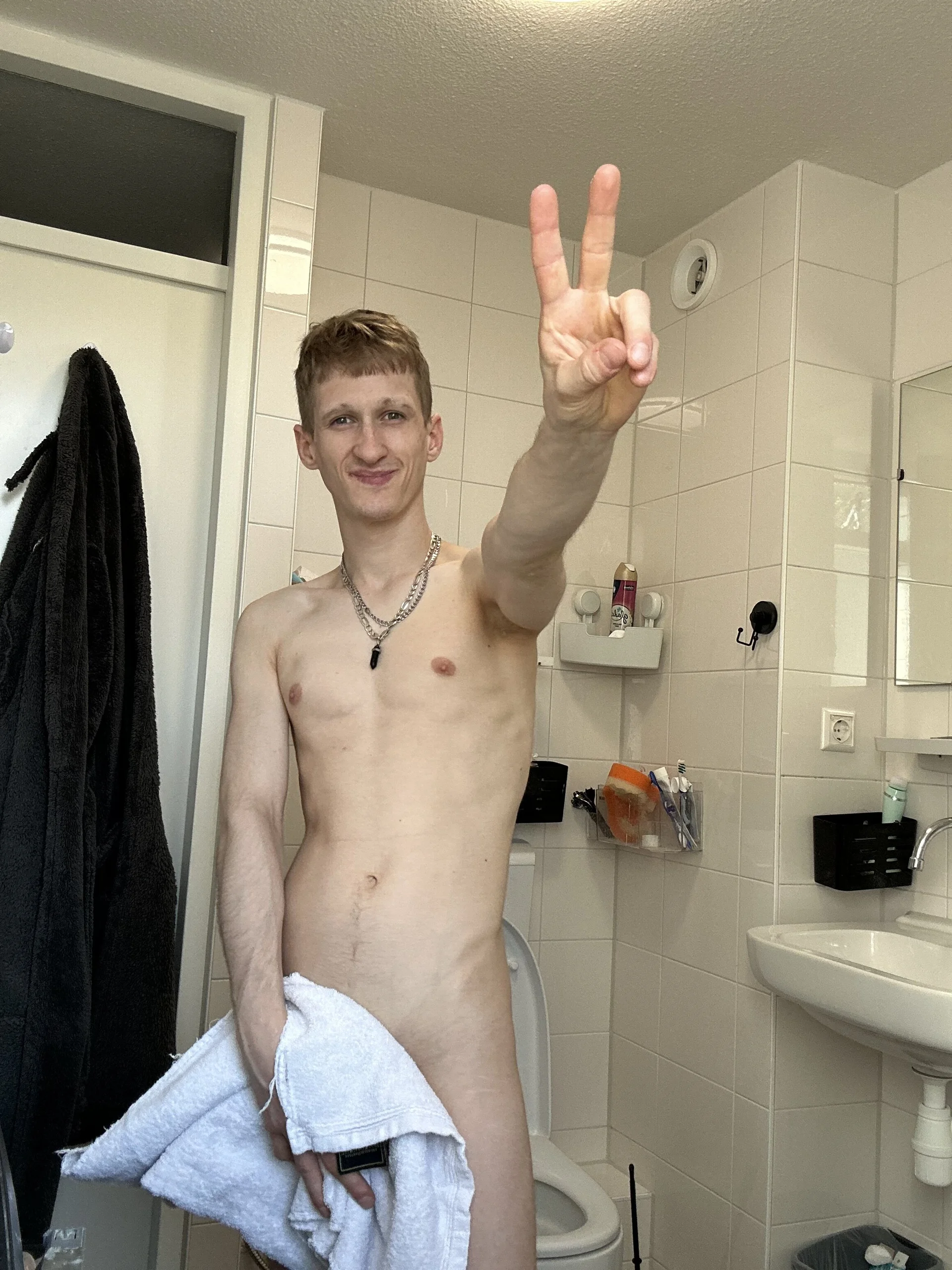 XXX Porn Photo of Nude honyguypony 9