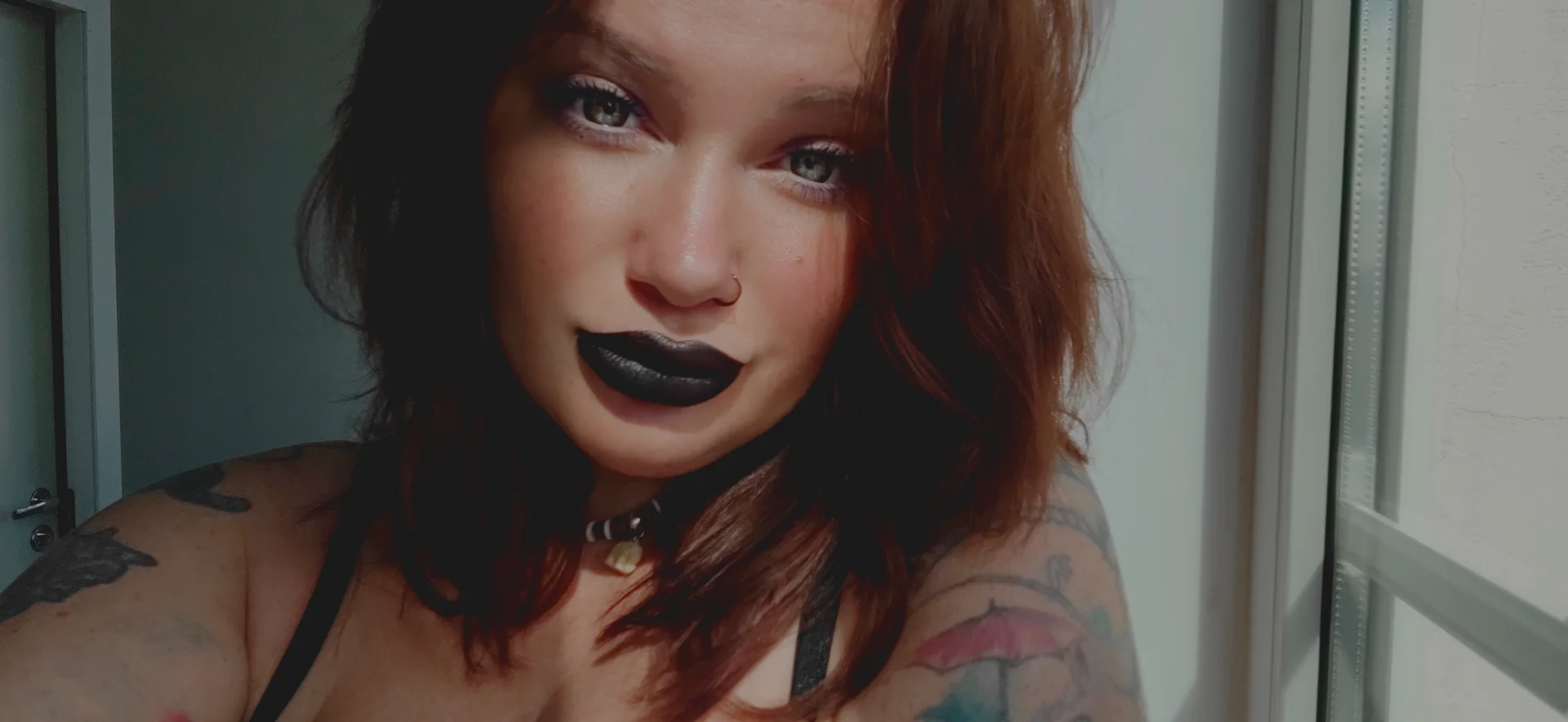 XXX Porn Photo of Nude EllieOz 4