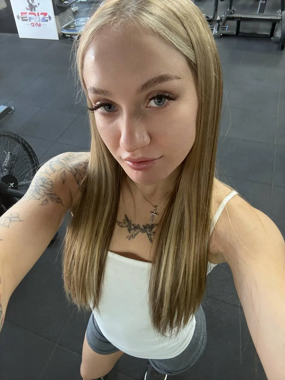 XXX Porn Photo of Nude MirrraMisss 4