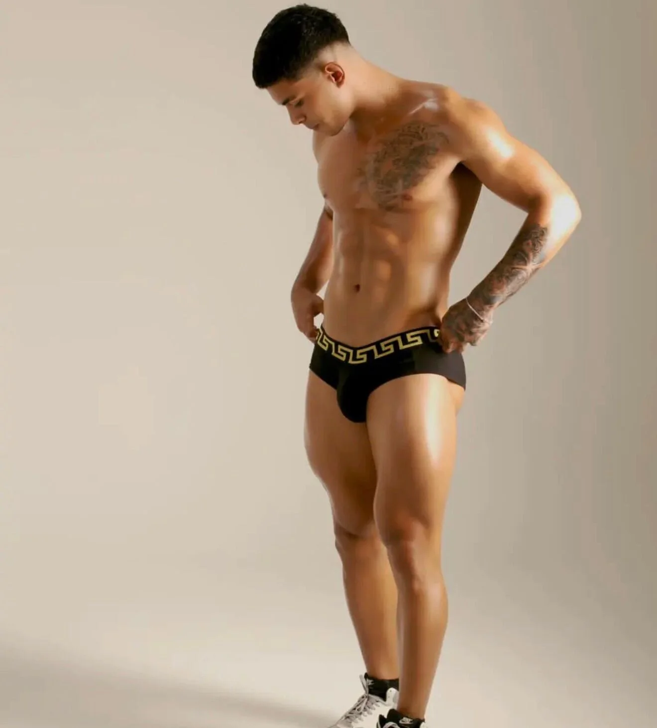XXX Porn Photo of Nude Andrewadamsx 1