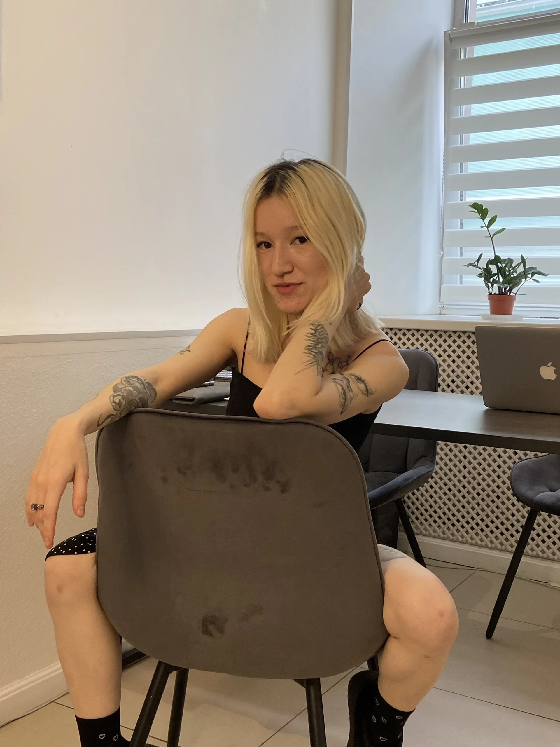 XXX Porn Photo of Nude RobynMaryott 7