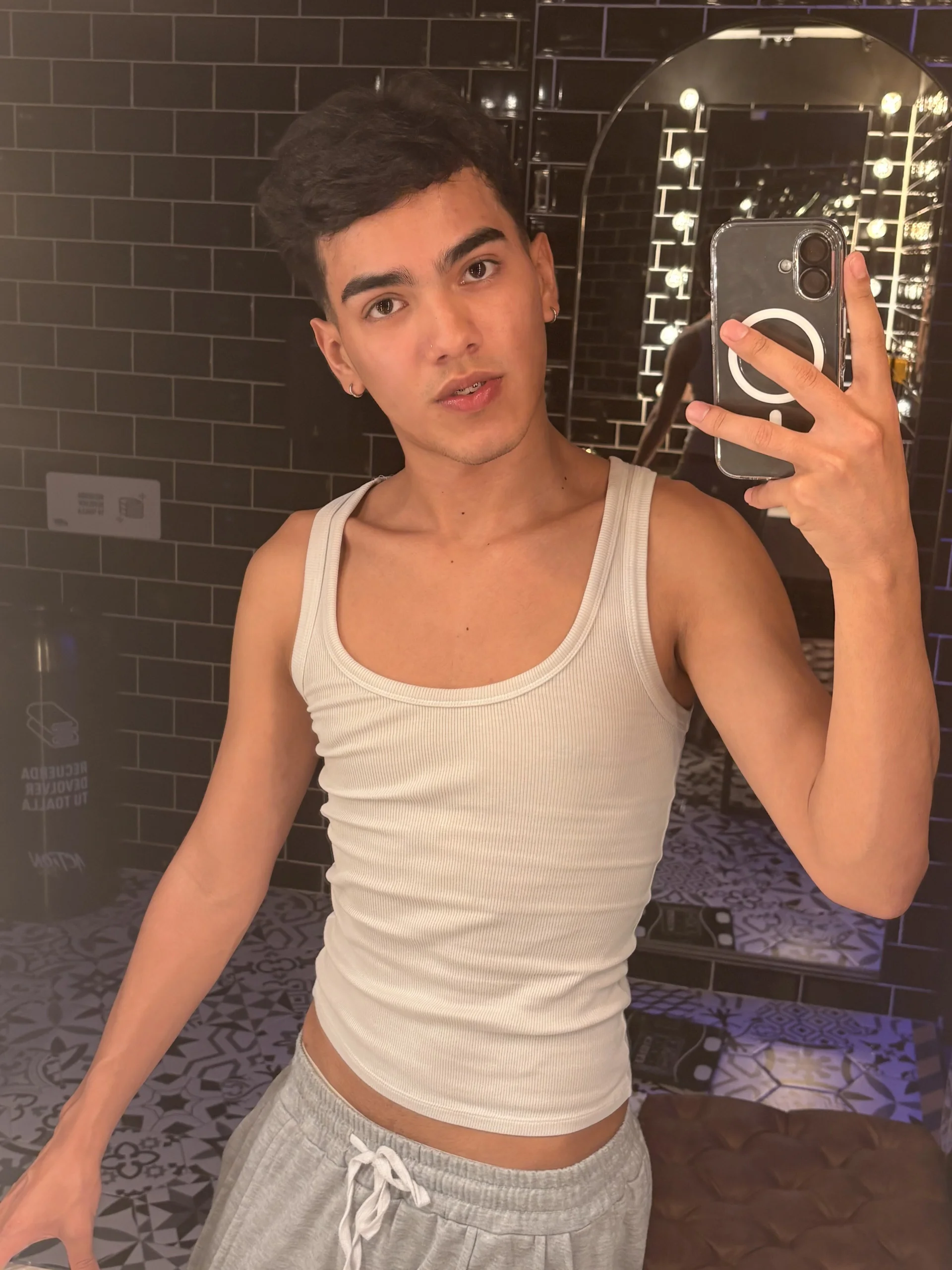 XXX Porn Photo of Nude snakeeboy 8