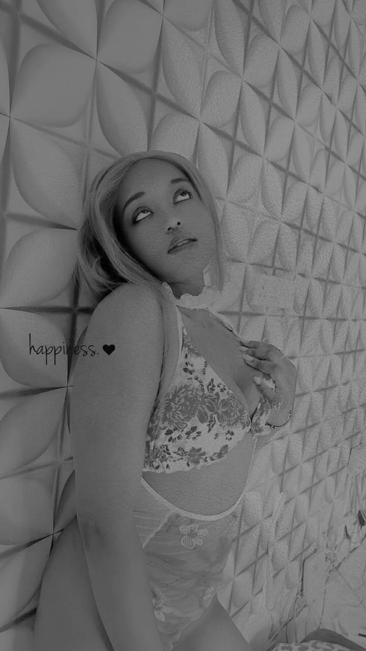 XXX Porn Photo of Nude fine_grap 3