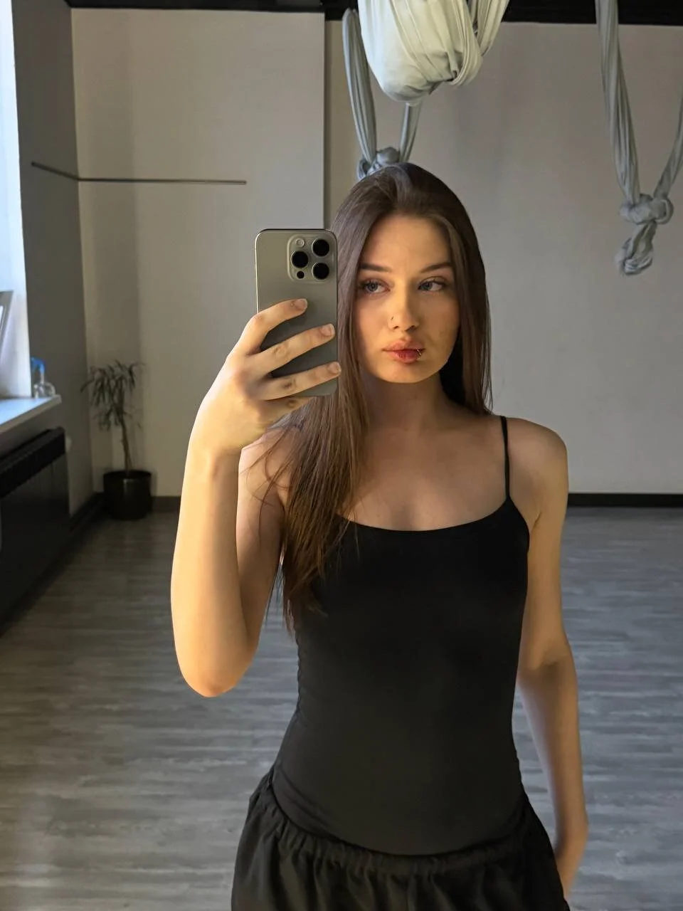 XXX Porn Photo of Nude YvonneJethro 9