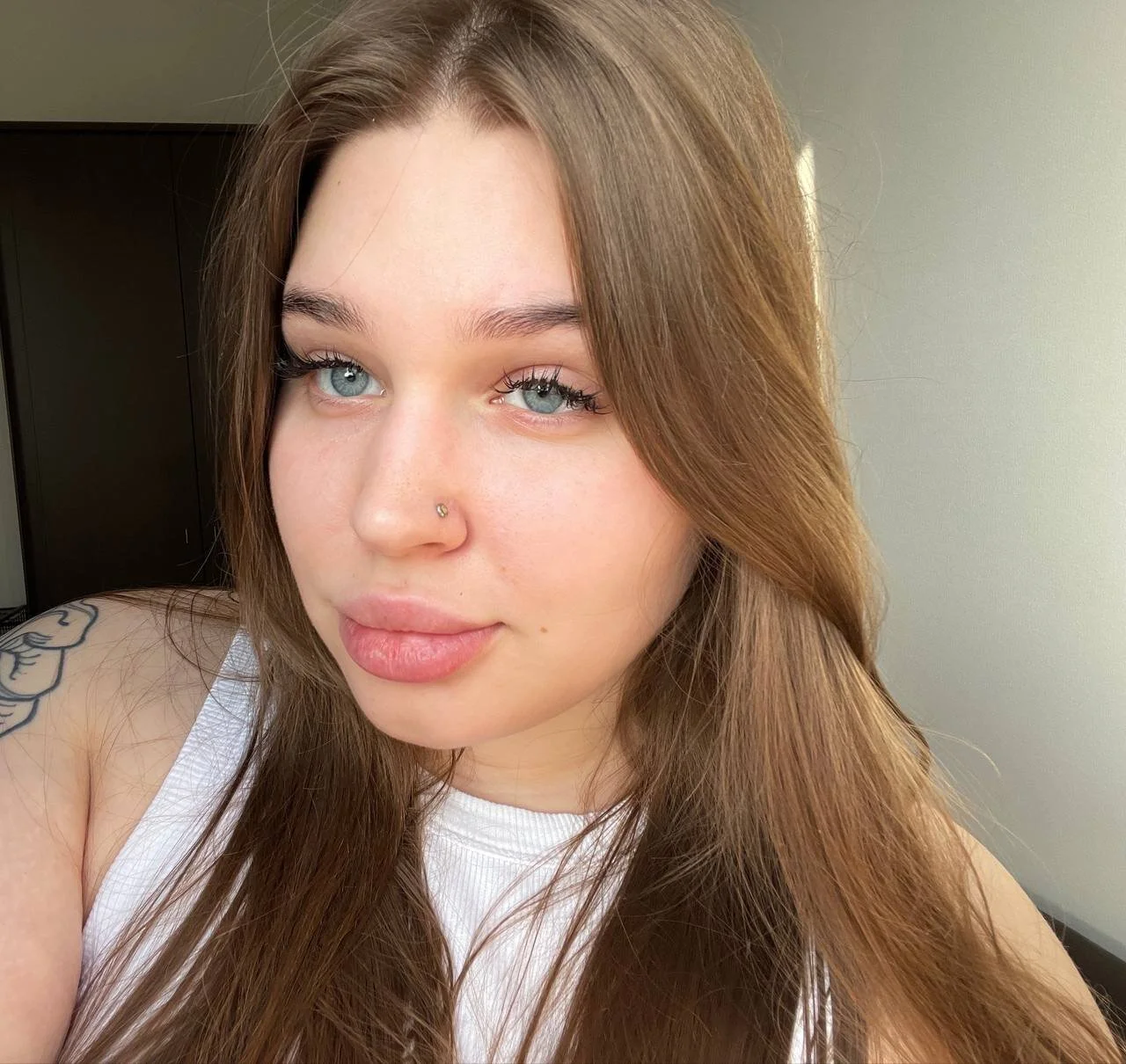 XXX Porn Photo of Nude perfect_sweety_girl 1