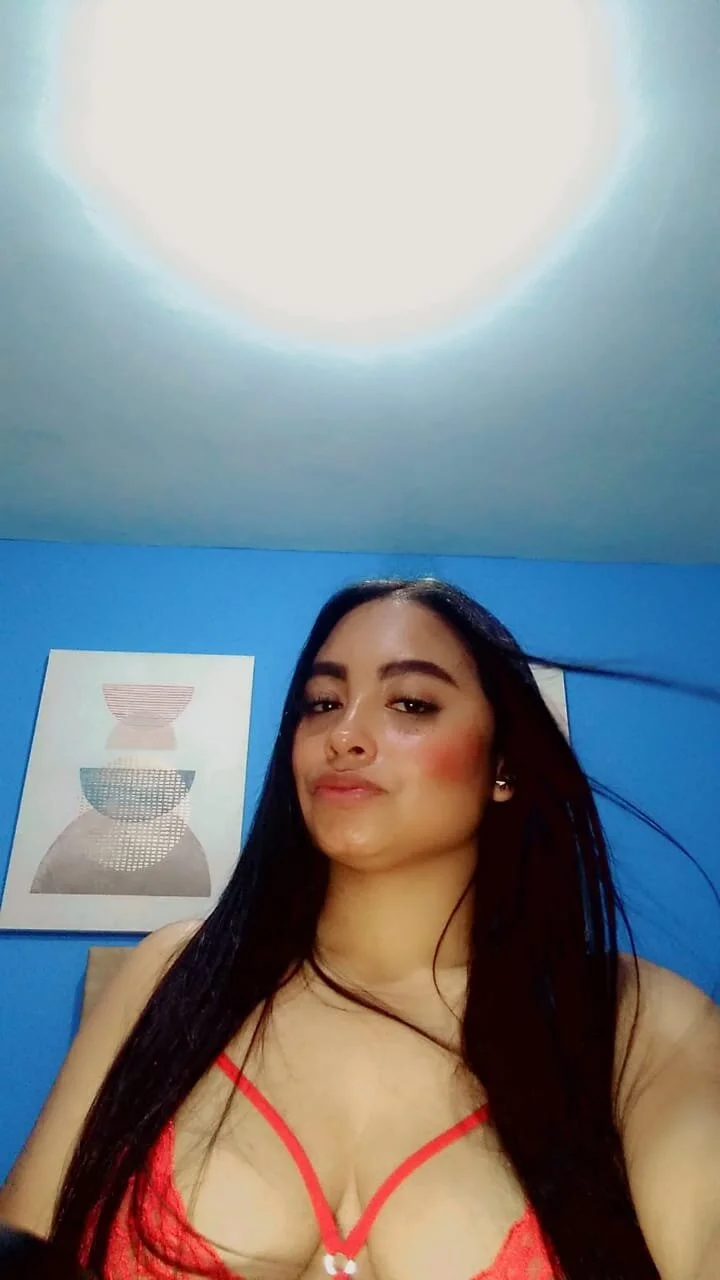 XXX Porn Photo of Nude Aliceee_bolton 1