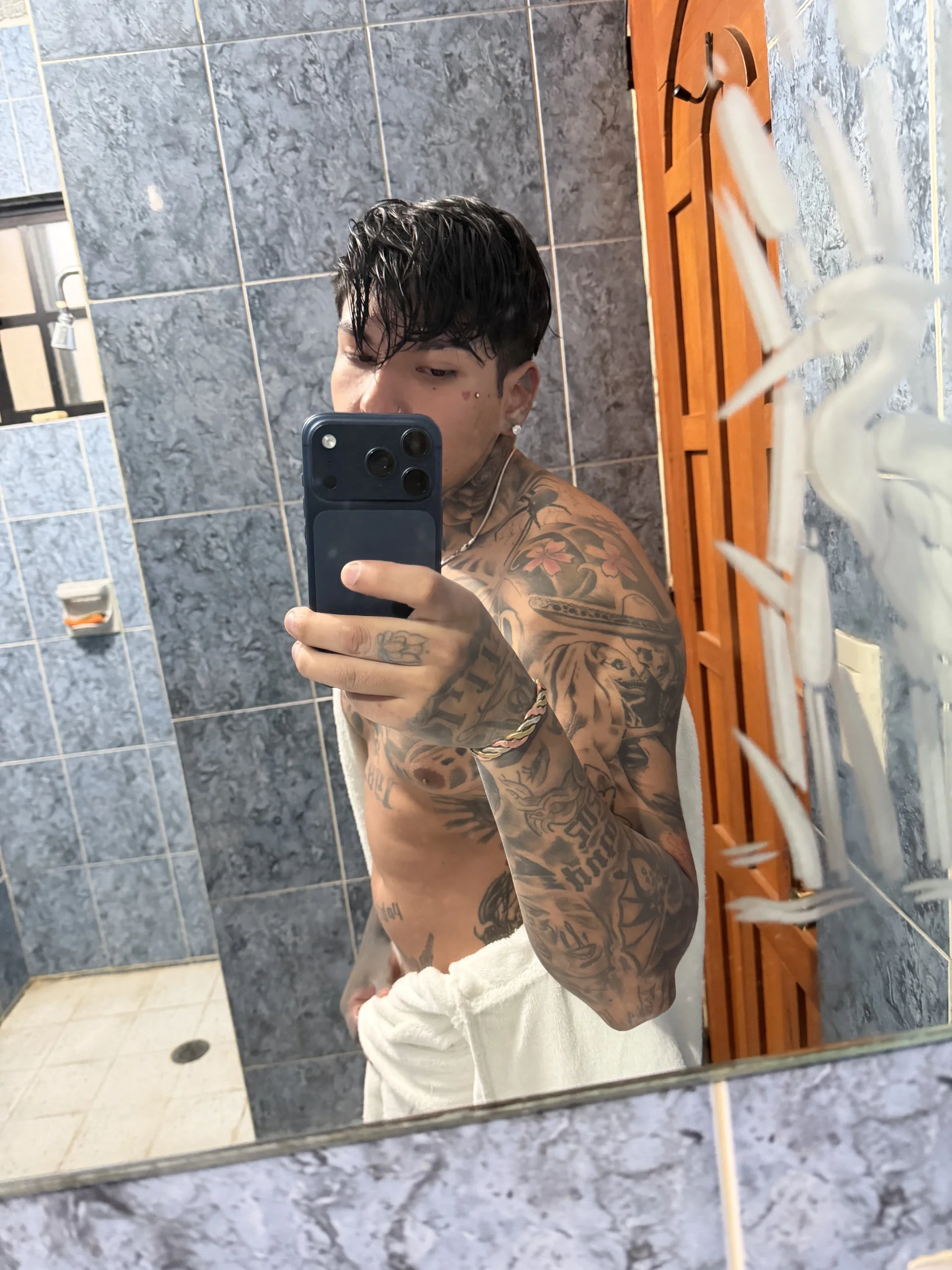 XXX Porn Photo of Nude deivchoky 1