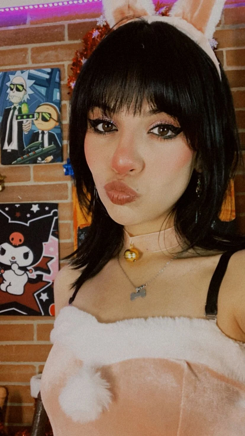 XXX Porn Photo of Nude lolaaa_bunny1 45