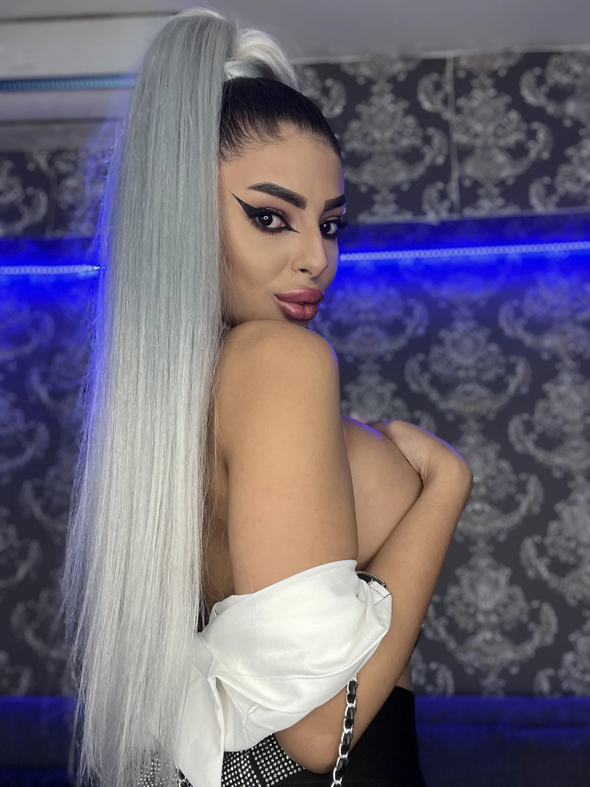 XXX Porn Photo of Nude emma_godess 5