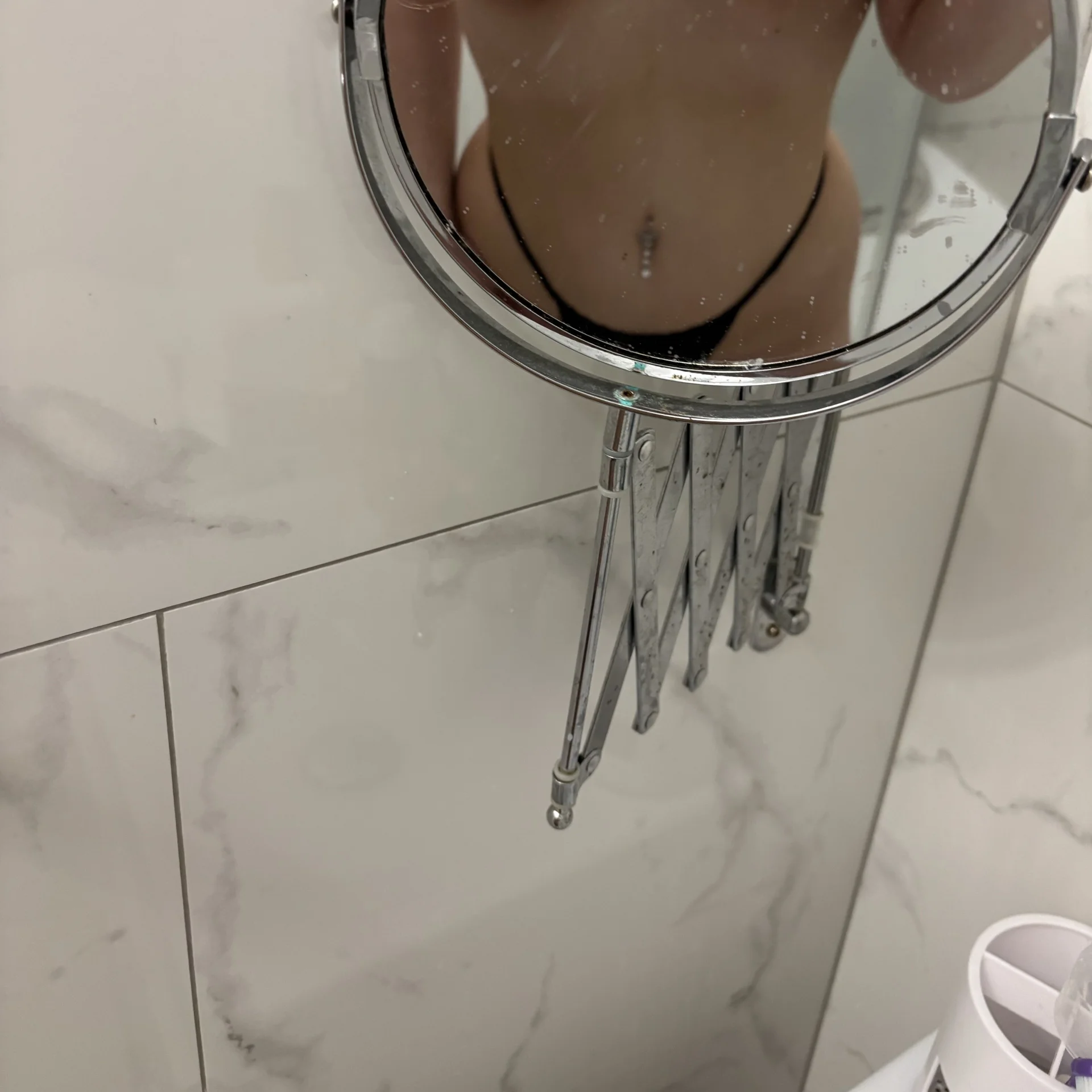 XXX Porn Photo of Nude rosie-hipstergal 95