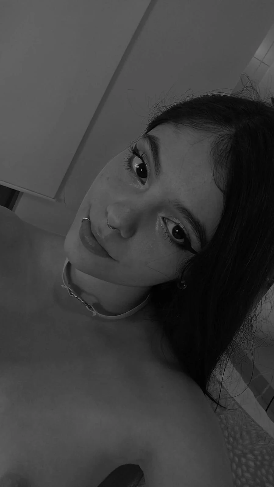 XXX Porn Photo of Nude cutee_andrea 4