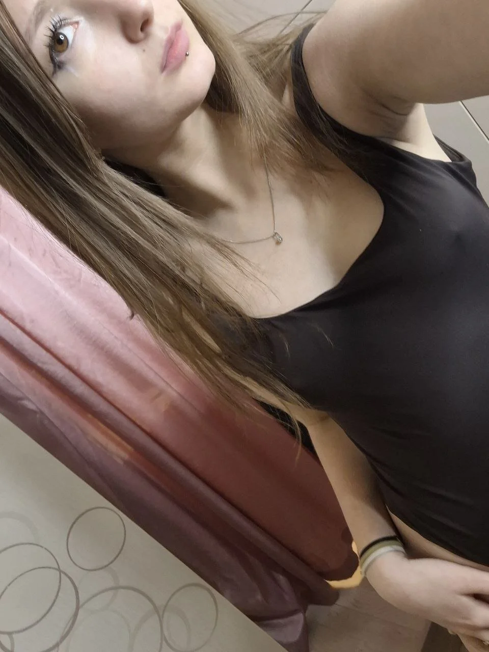 XXX Porn Photo of Nude DongMolt 375