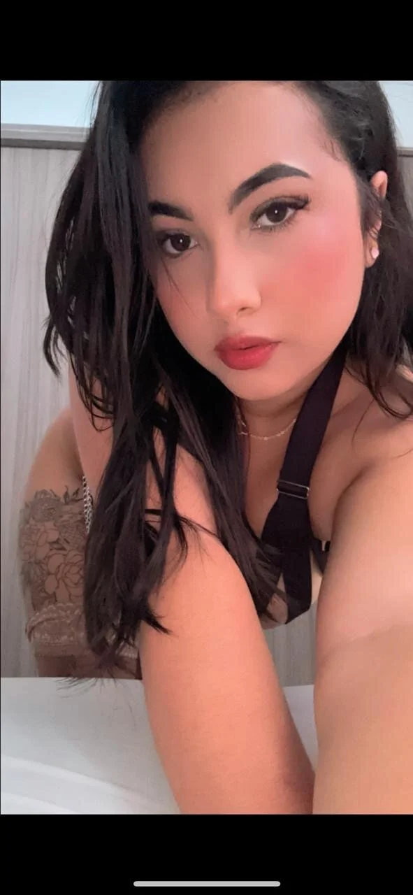 XXX Porn Photo of Nude NicolMillerr_ 13