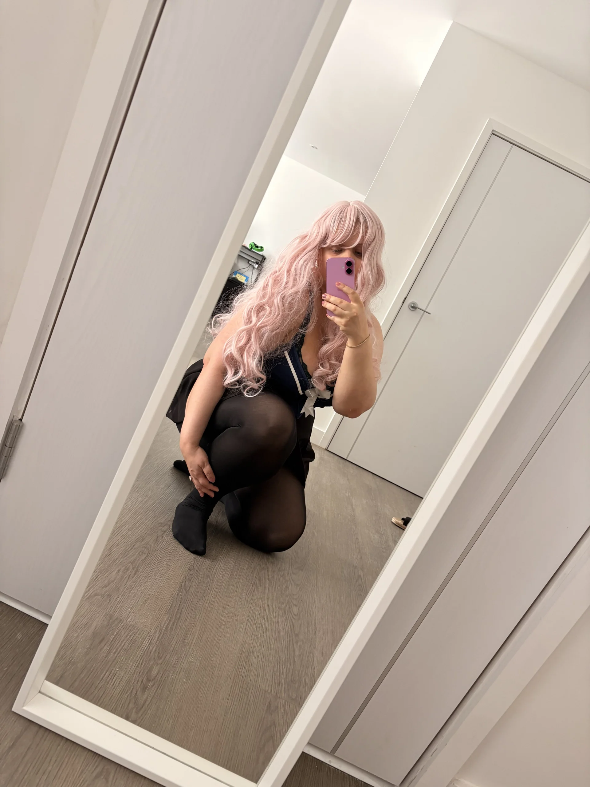XXX Porn Photo of Nude CurvyEllaX 1