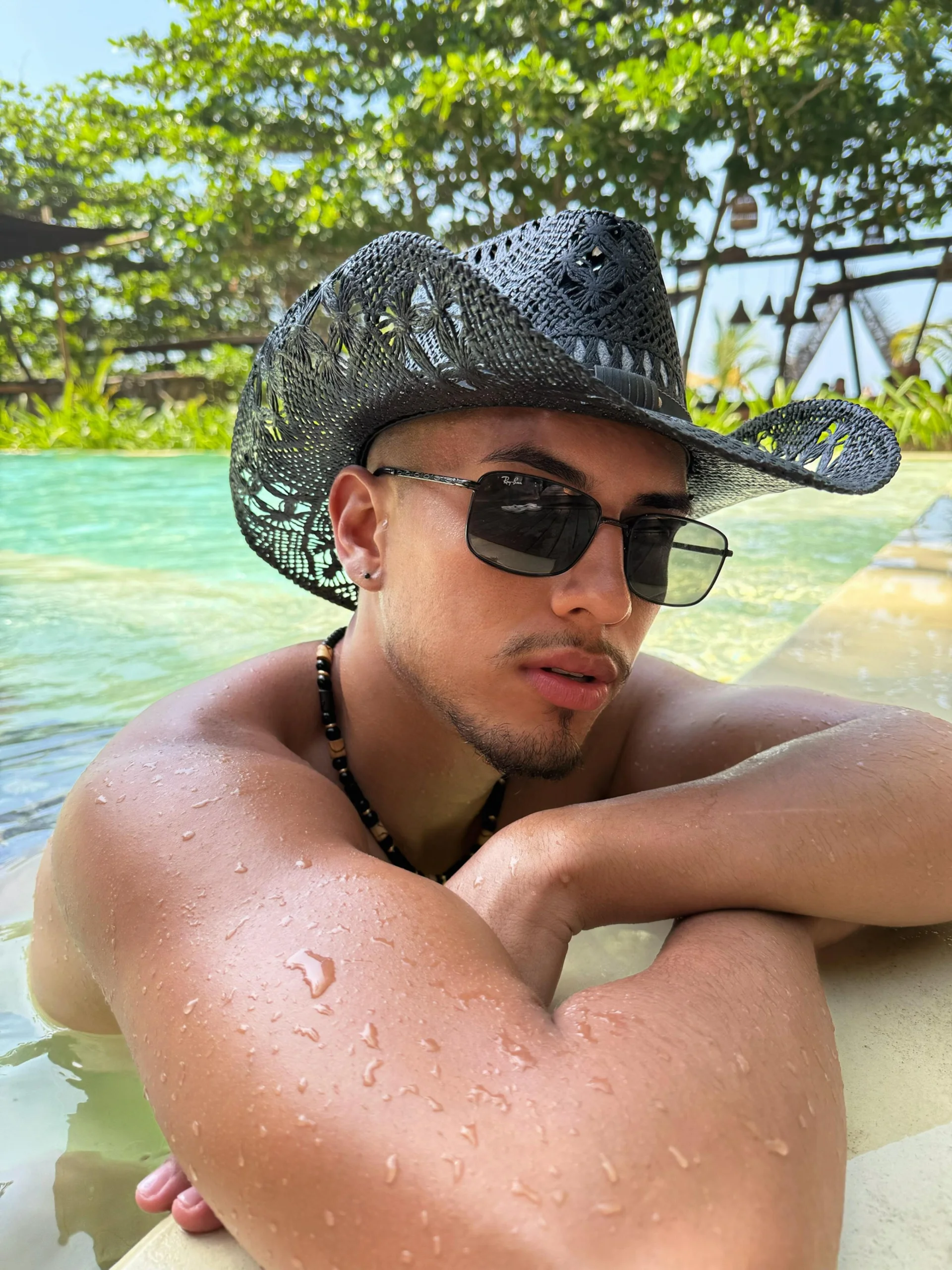 XXX Porn Photo of Nude Aaronfox_x 147