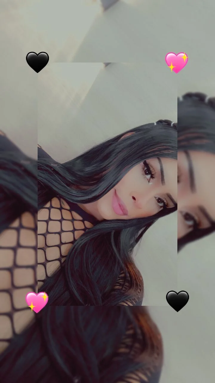 XXX Porn Photo of Nude CoralineSweett 12