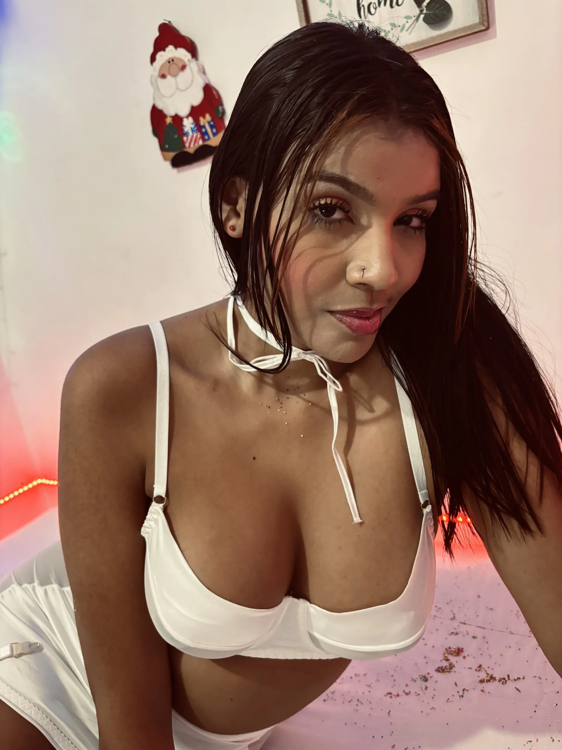 XXX Porn Photo of Nude _sweet_vict0ria1 3