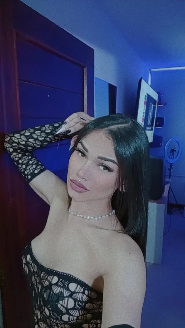 XXX Porn Photo of Nude alee_lenoxx 34