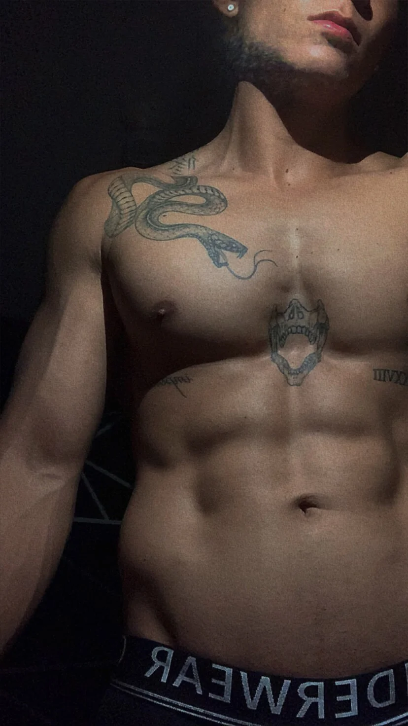 XXX Porn Photo of Nude muscle_boyhorny 132