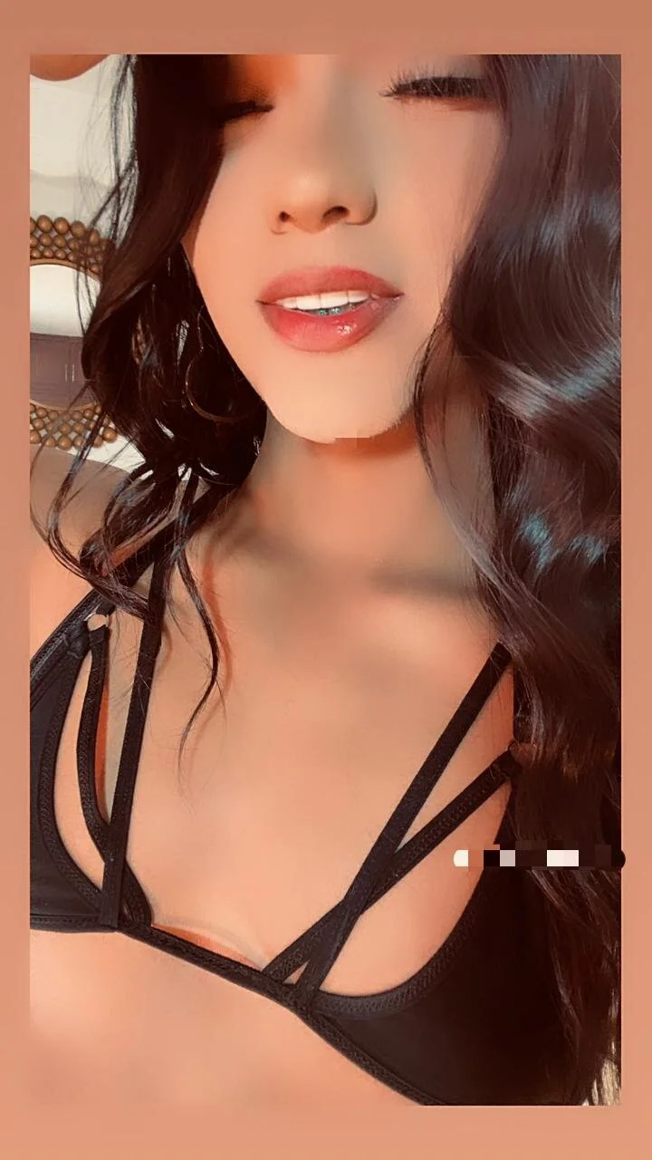 XXX Porn Photo of Nude Sofia_Burbano 1