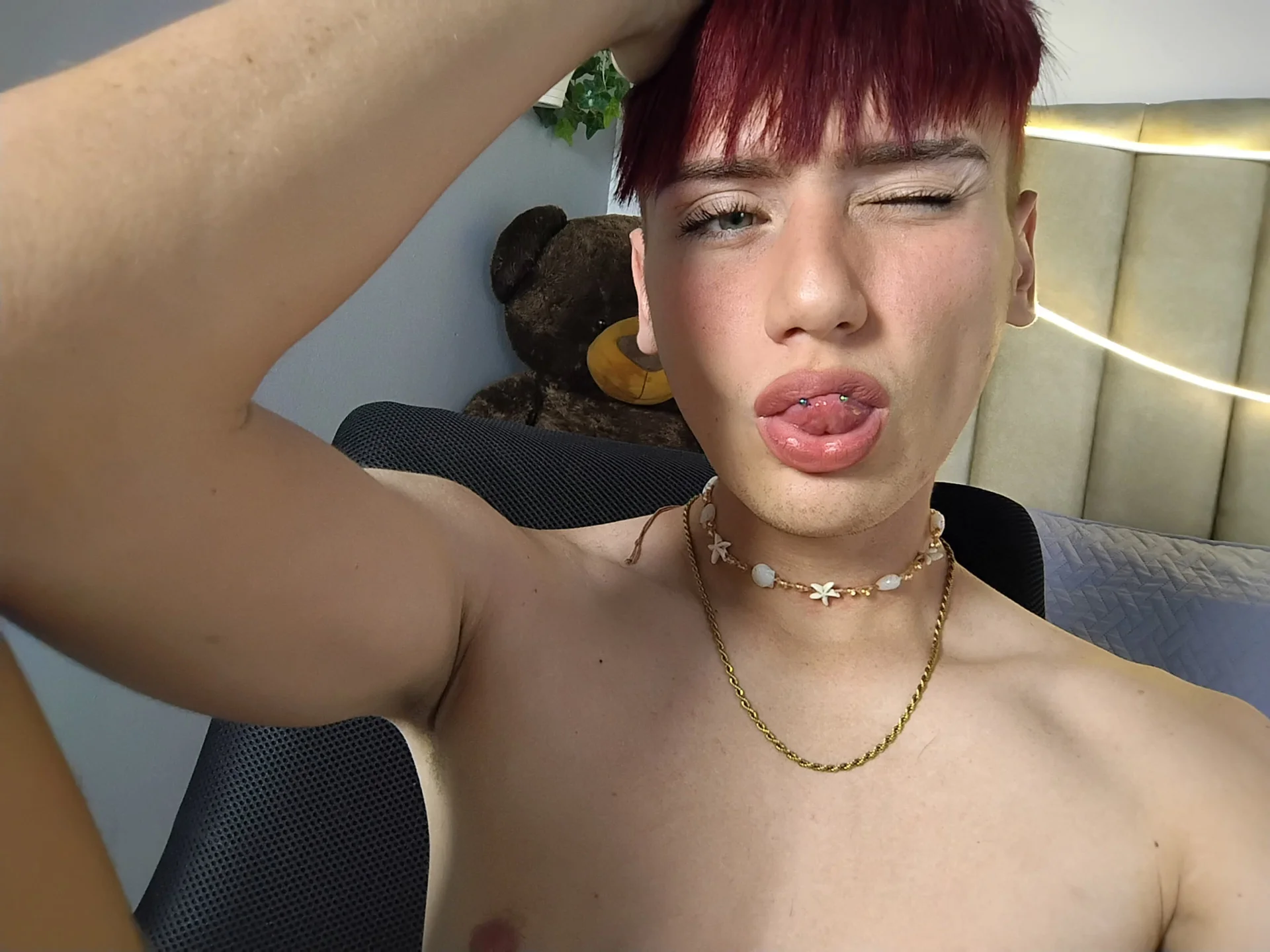 XXX Porn Photo of Nude ian_diamond 19