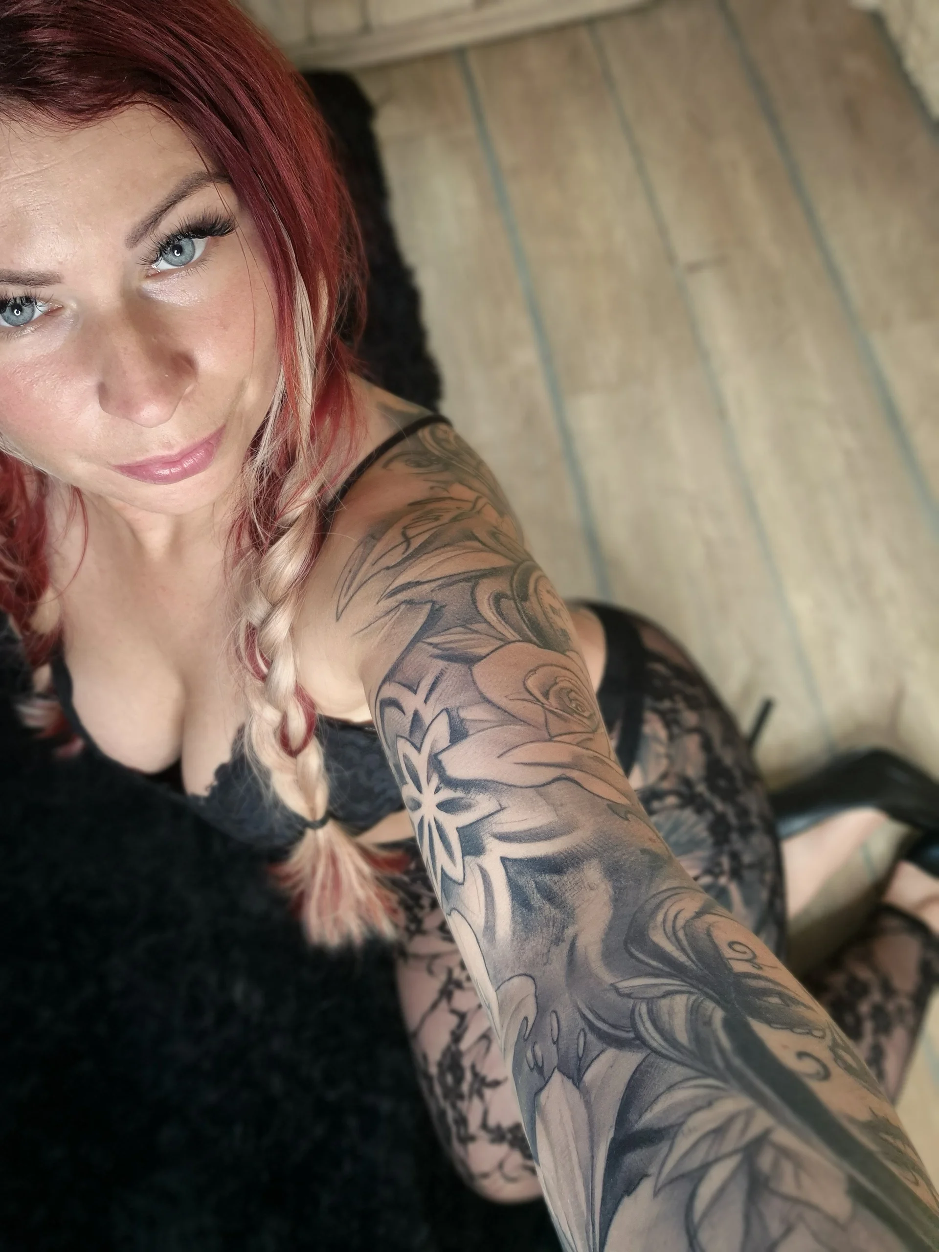 XXX Porn Photo of Nude Redchrissi69 22