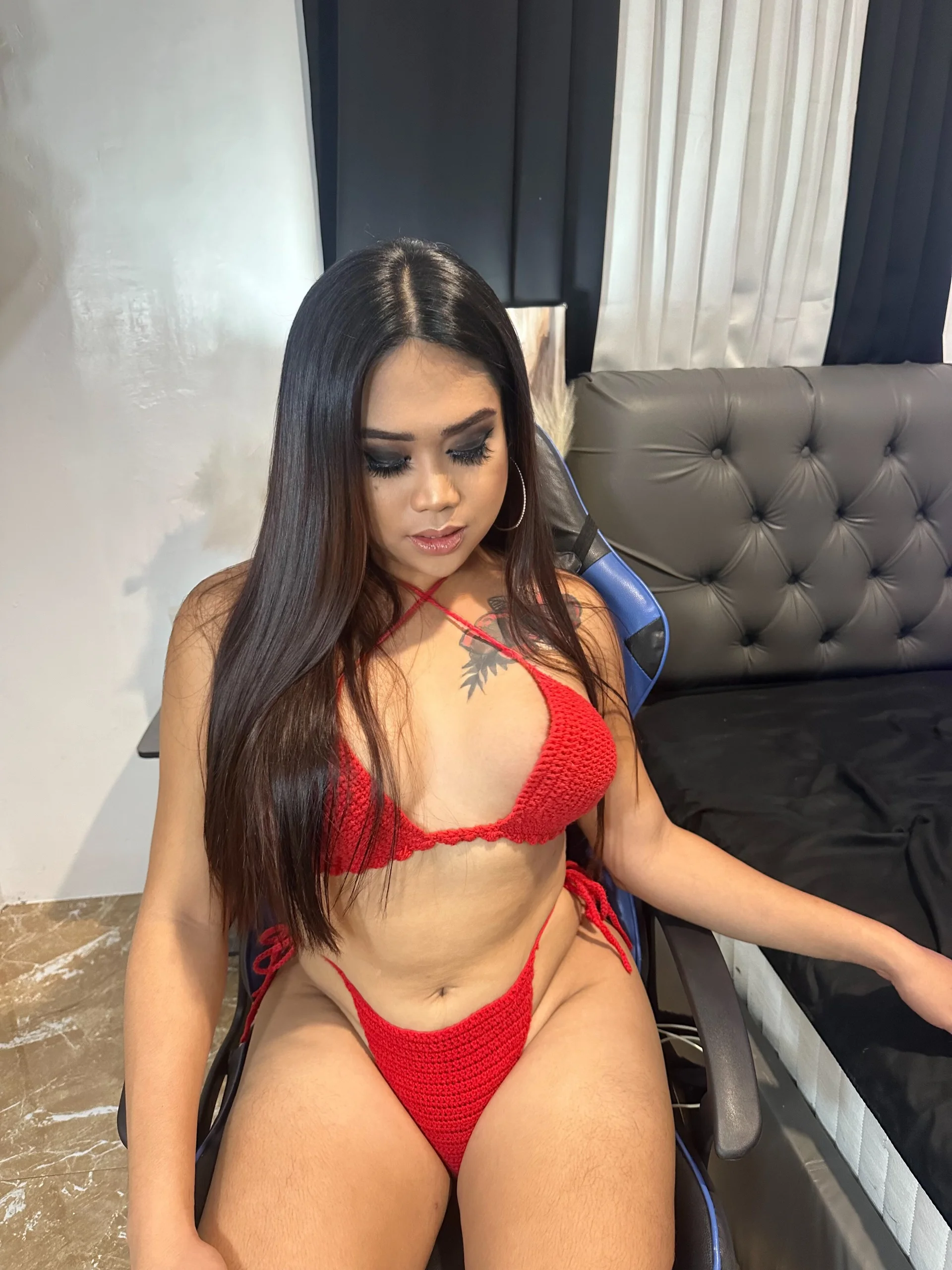XXX Porn Photo of Nude alexahernandezxx 1