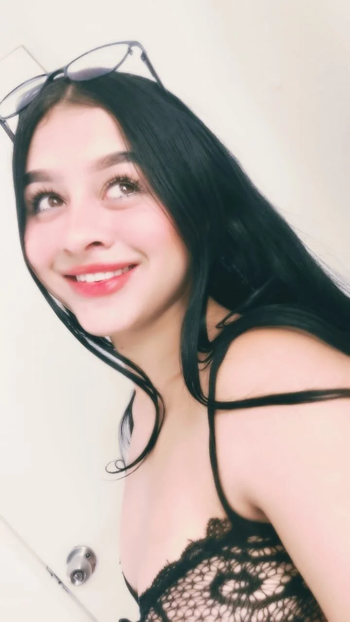 XXX Porn Photo of Nude GaelyCoral 3