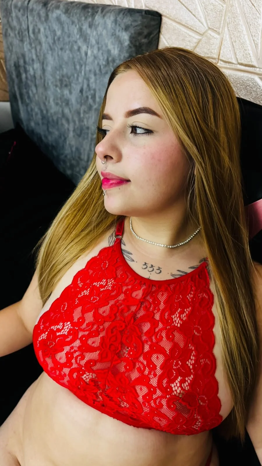 XXX Porn Photo of Nude ariadna_22 2