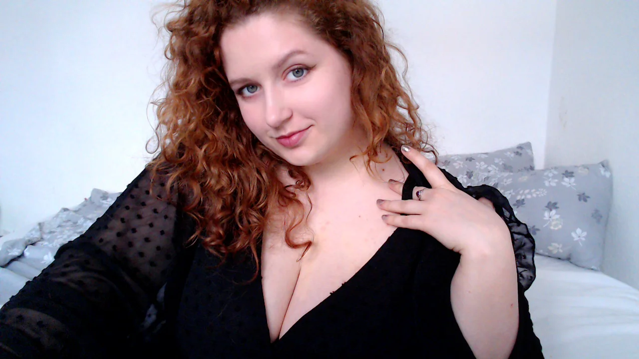 XXX Porn Photo of Nude Dexy_Red 3