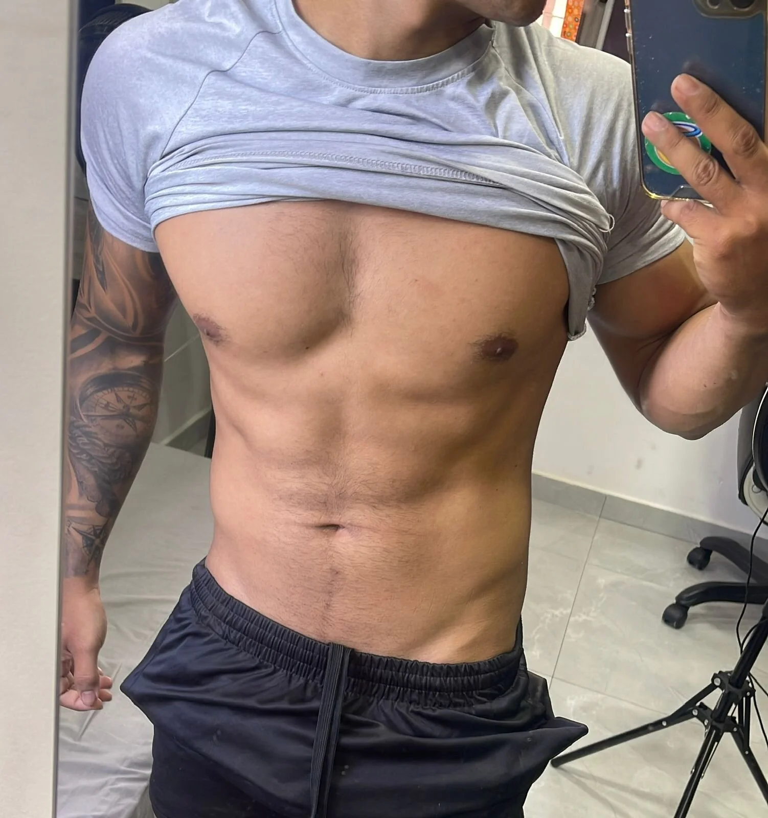 XXX Porn Photo of Nude Jordylatino 4