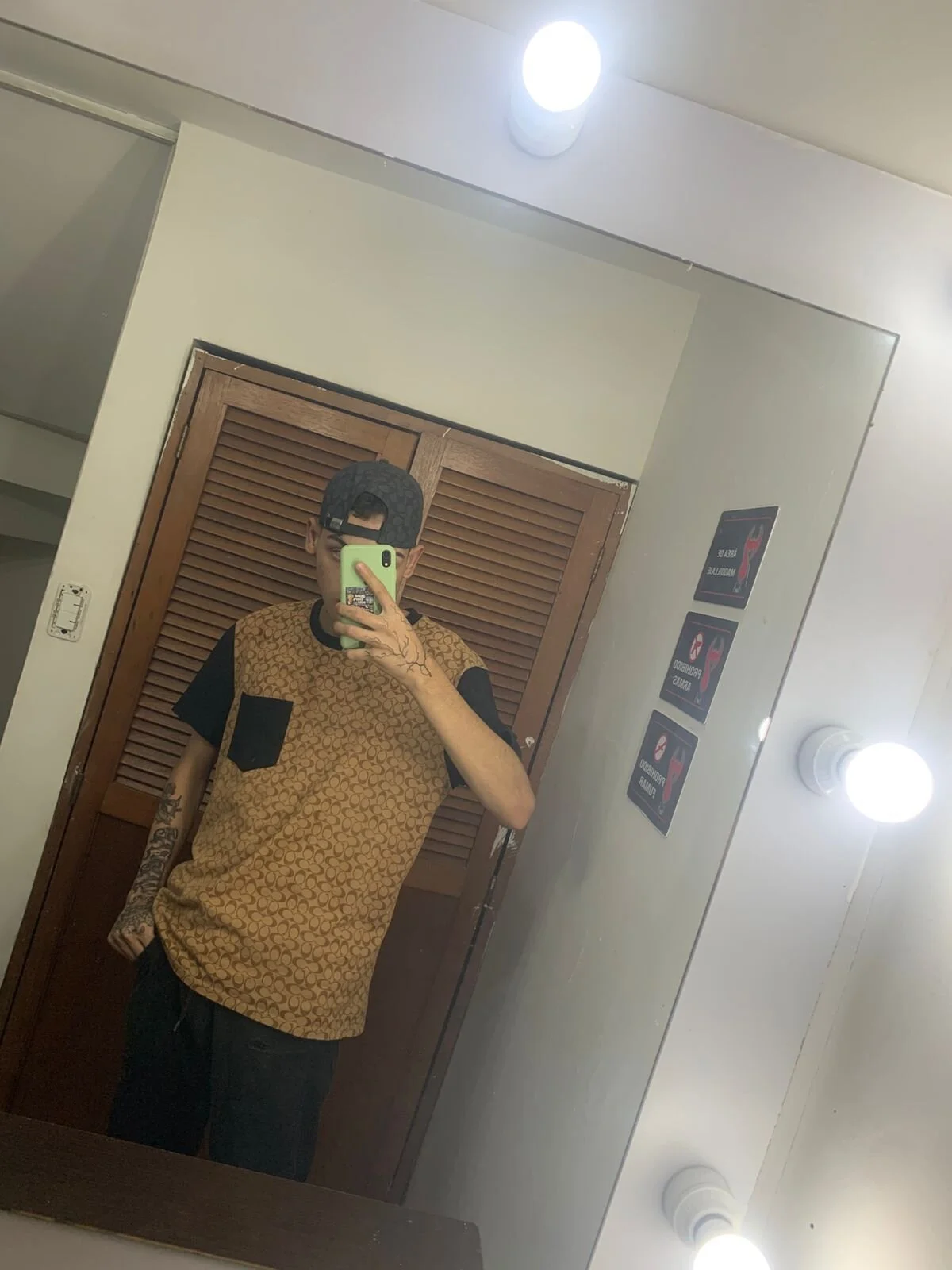 XXX Porn Photo of Nude Juan_Jhonson1 3