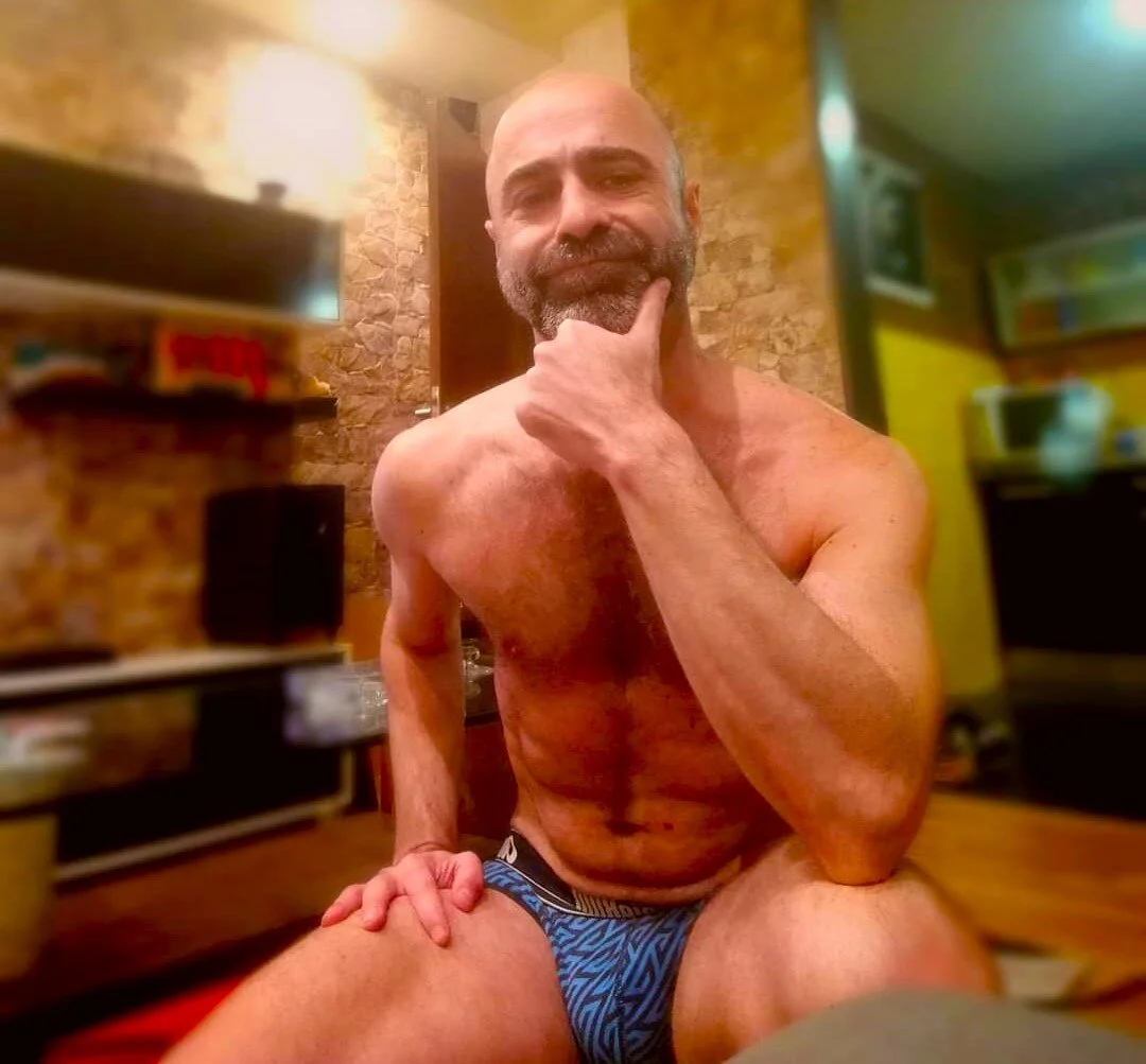 XXX Porn Photo of Nude Bicopflirt 5