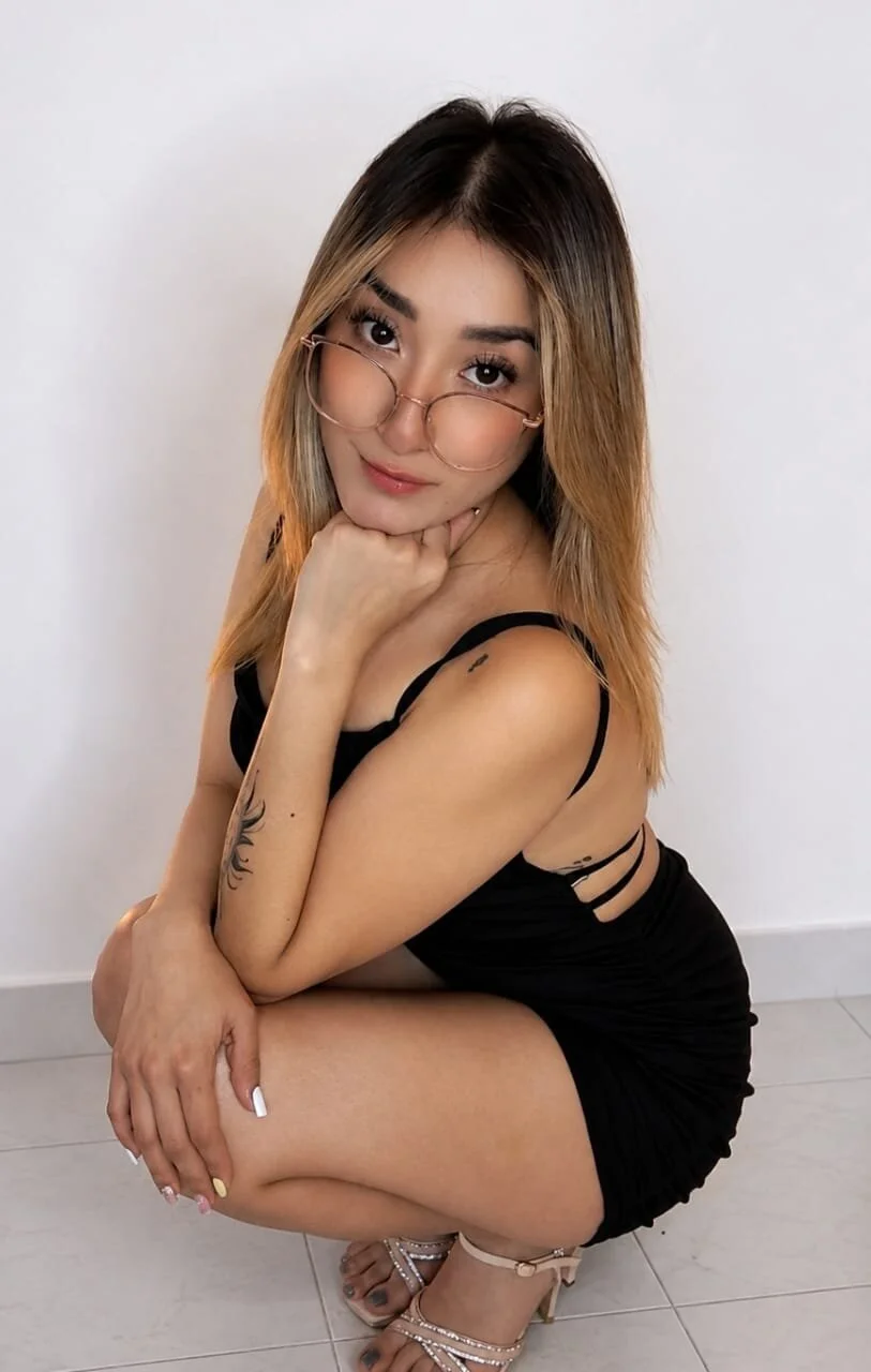 XXX Porn Photo of Nude lucy_davies 39