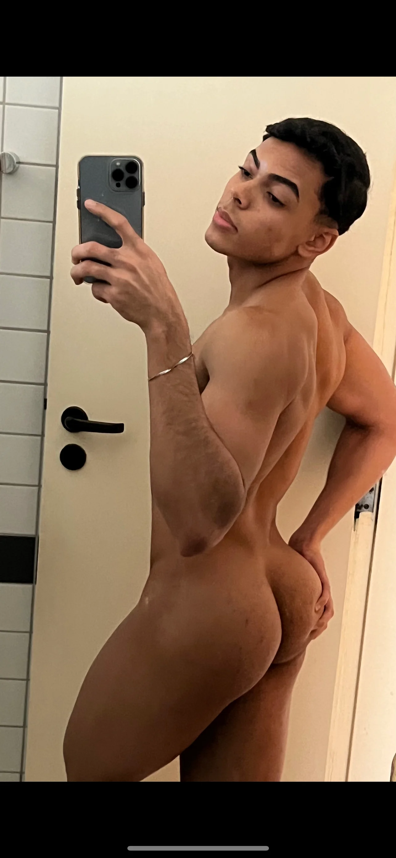 XXX Porn Photo of Nude angeldan_ 2