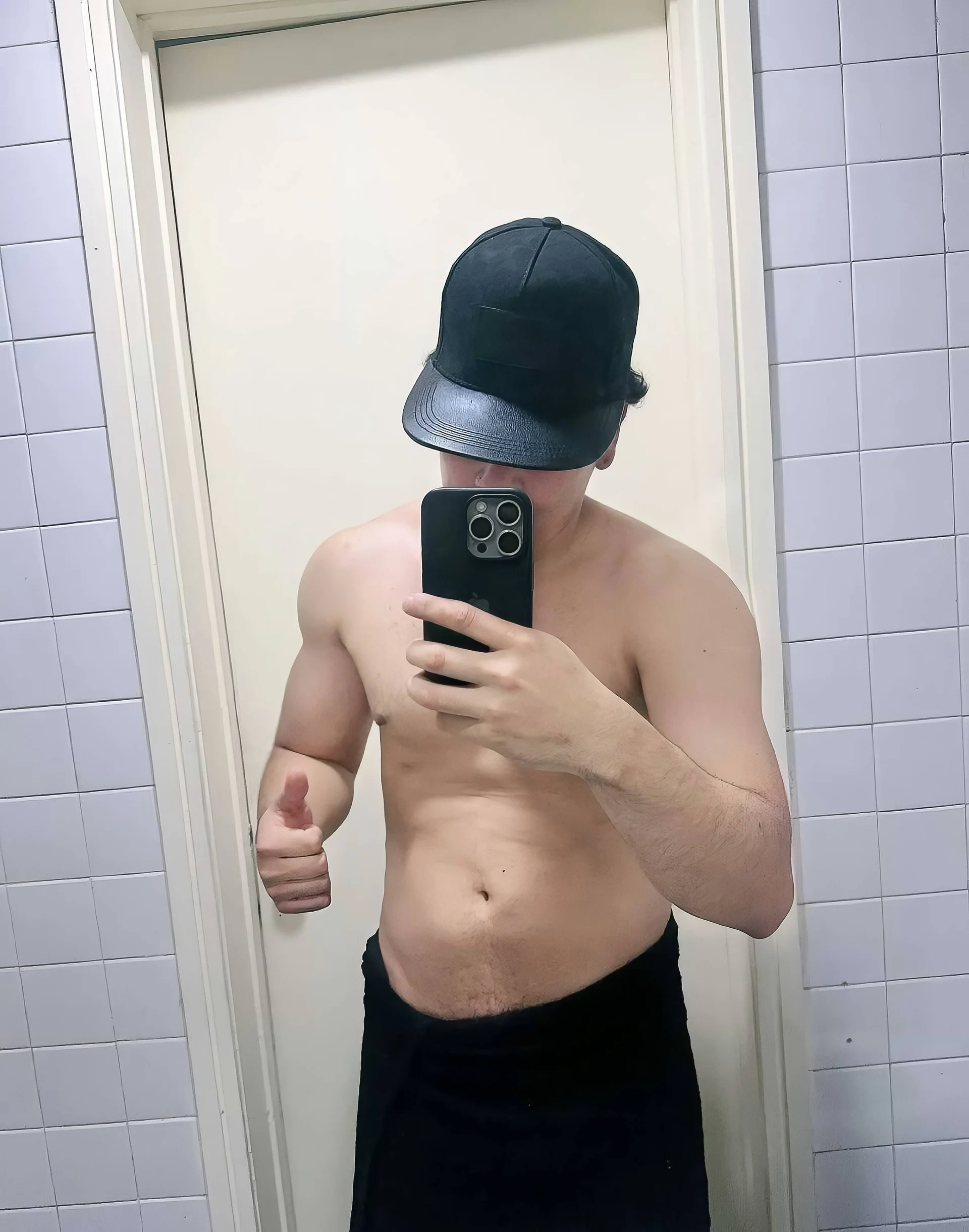 XXX Porn Photo of Nude Javi_bermuzzi 1