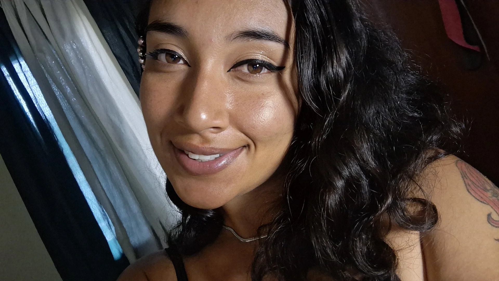 XXX Porn Photo of Nude Robin_H00t_2 1