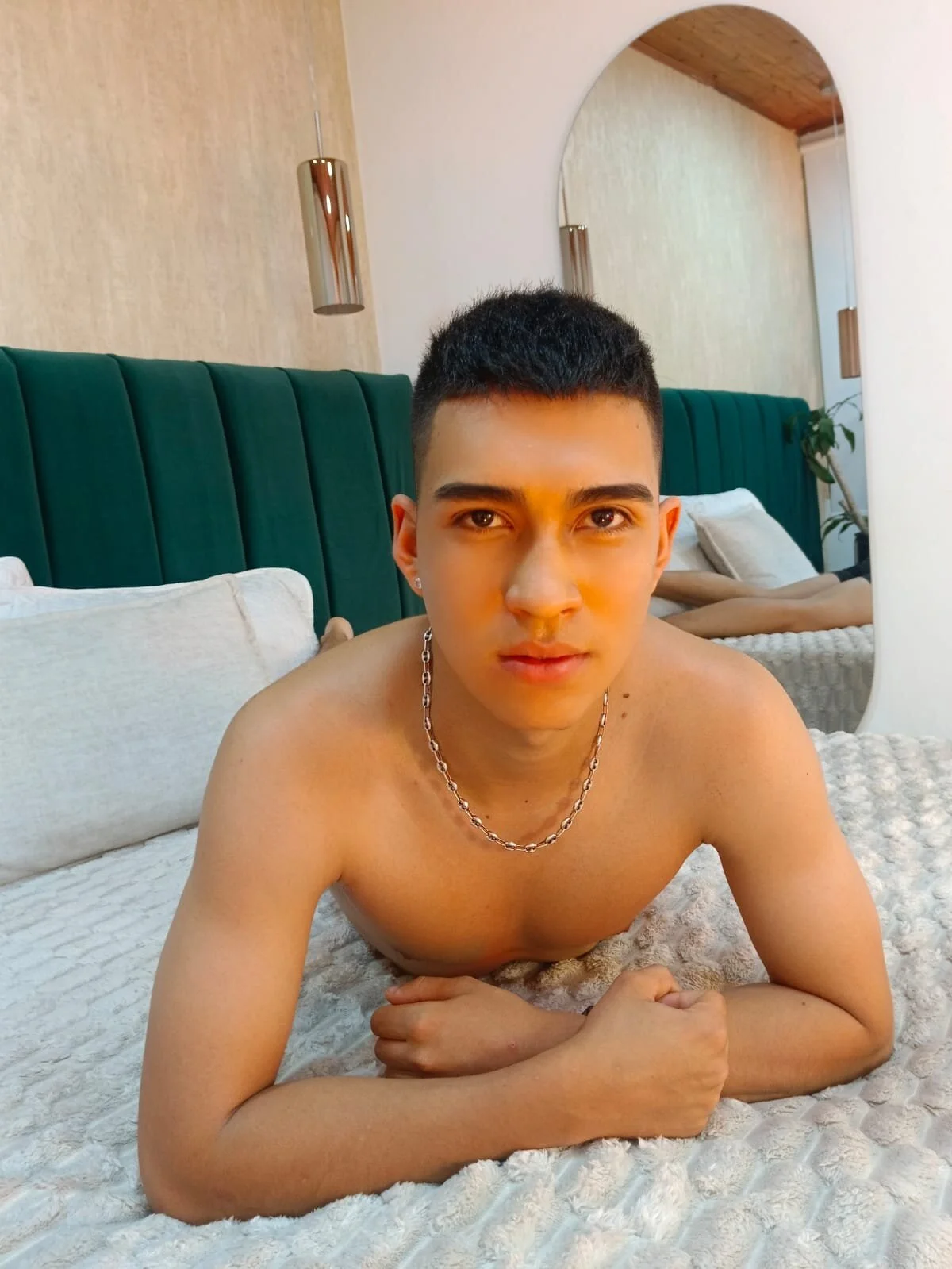 XXX Porn Photo of Nude josep_andrews 2